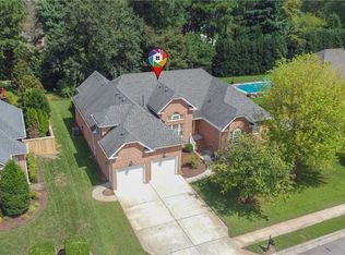 432 Trotters Ln, Chesapeake, VA 23322