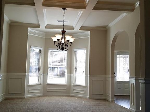 4th image of 573 Besra Dr