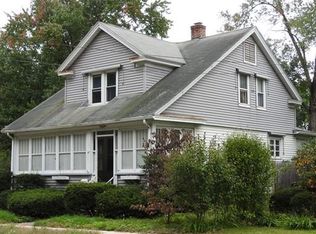 47 Amostown Rd, West Springfield, MA 01089