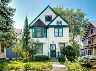 866 Osceola Ave, Saint Paul, MN 55105