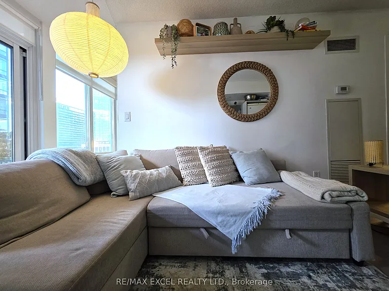 4K Spadina Ave #1129 — Photo 17