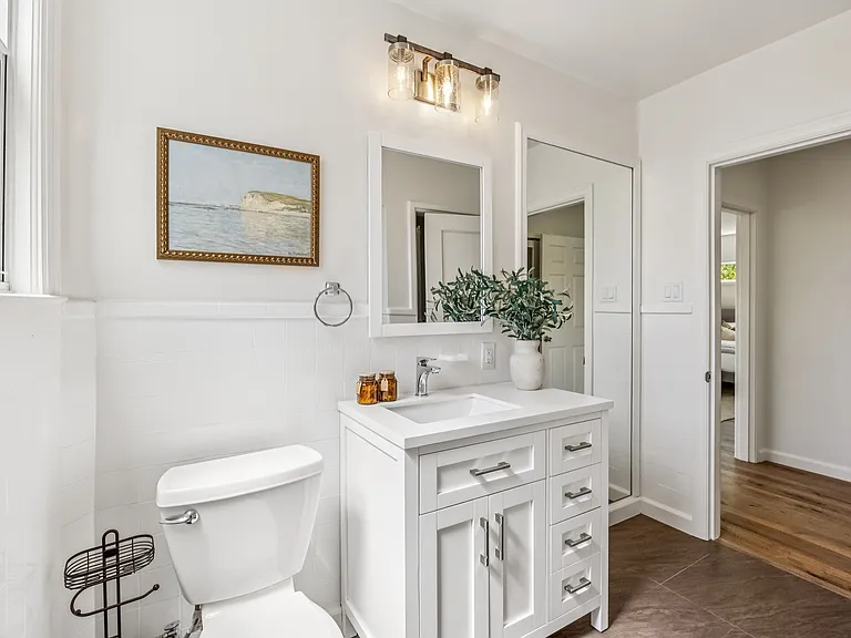 610 Hillcrest Blvd — Photo 31