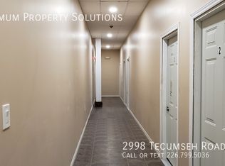 2998 Tecumseh Rd E #0, Windsor, ON N8W1G5