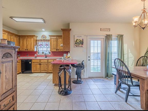 5th image of 502 Avenue S