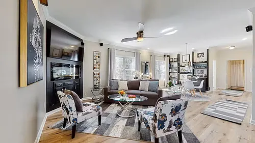 106 Topfield Rd #1 Photo 1