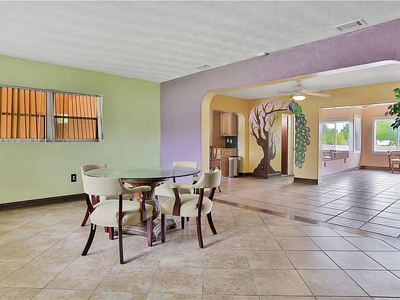 5th image of 117 Citrus Dr