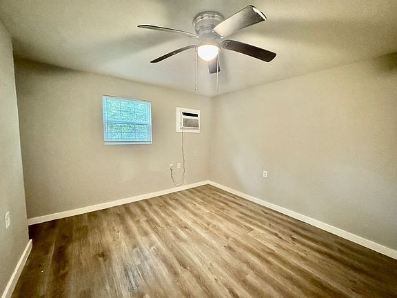 3rd image of 6705 Fairway Dr #29