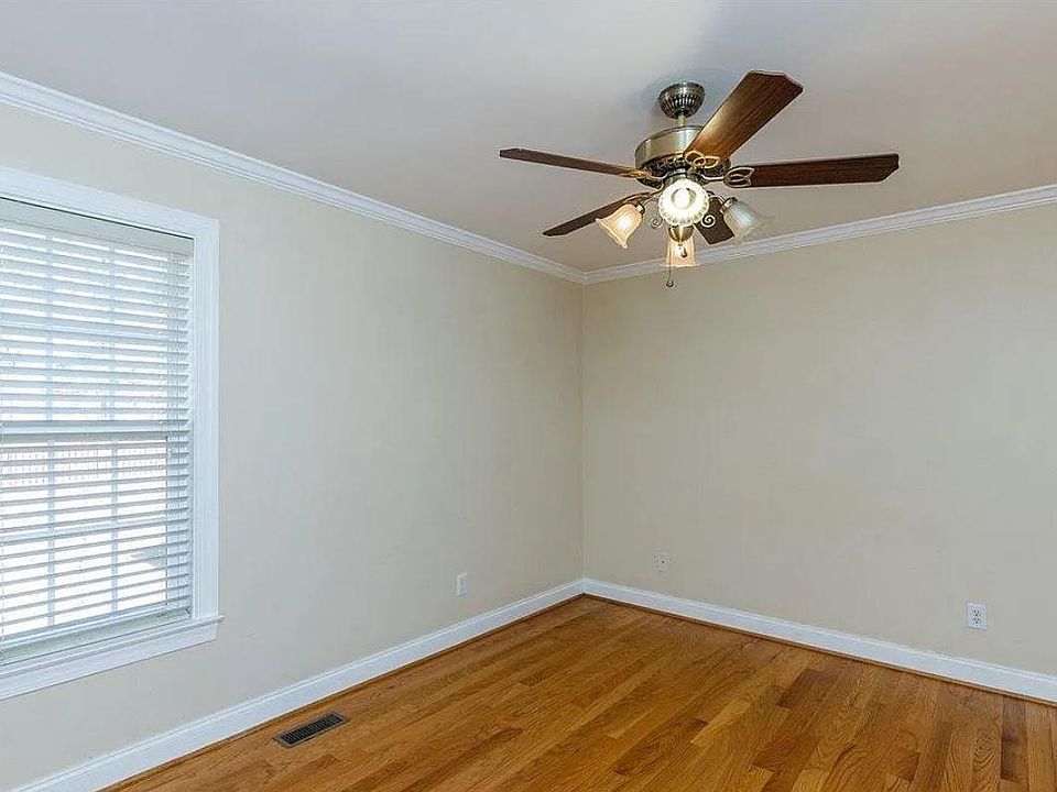 1st image of 4230 Sunnydell Dr