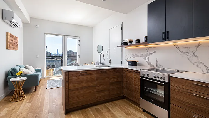 Rented by Nooklyn NYC LLC | media 119