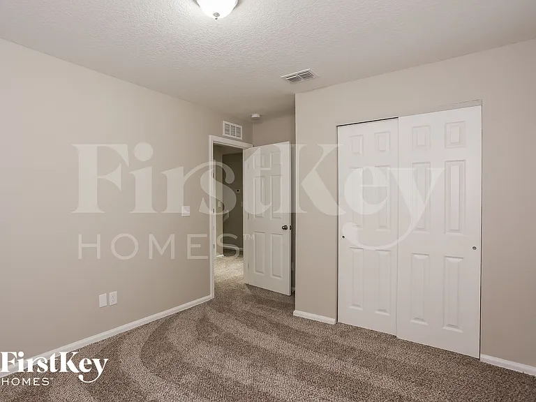 8303 Thor St — Photo 12