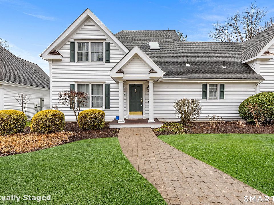 1st image of 18 Augusta Circle #18