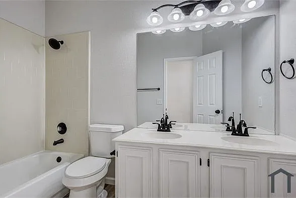 7017 Inglenook Dr — Photo 6