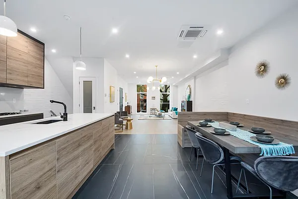 Rented by Rent Manager LLC  | media 7