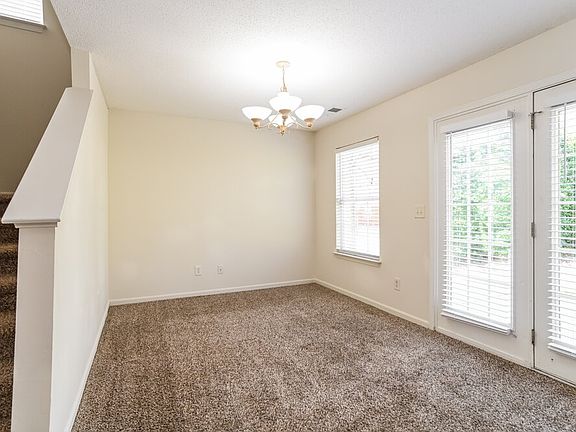4th image of 6846 Squirrels Foot Ct