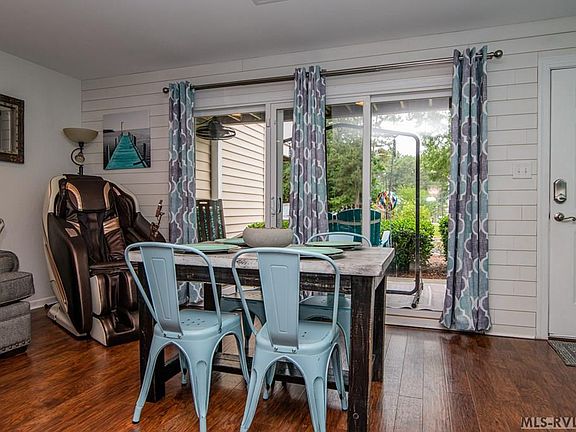 3rd image of Waterview Dr W Unit 99