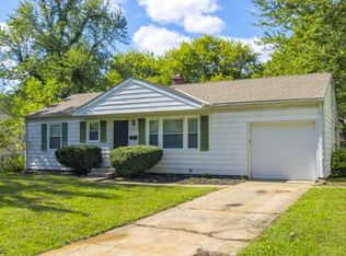 9002 E 74th Ter, Raytown, MO 64133
