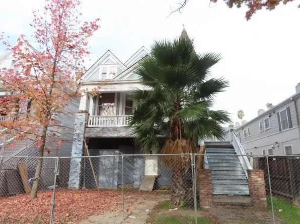 2217 N St, Sacramento, CA 95816