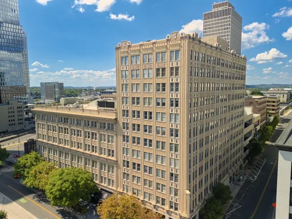 700 Church St APT 205, Nashville, TN 37203