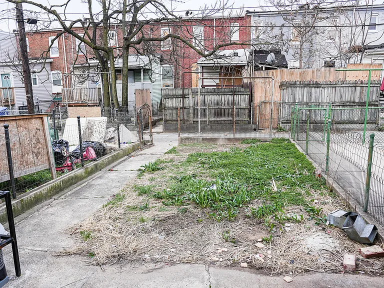 N Bouldin St — Photo 18