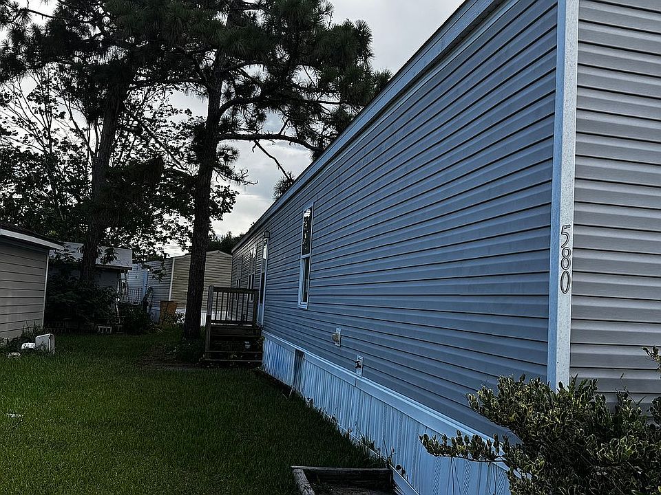 2nd image of 14036 Downs Ln #580