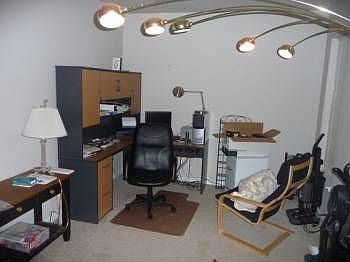 4th image of 302 Woodville Way