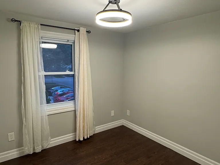 230 Clarke Rd #6 — Photo 13