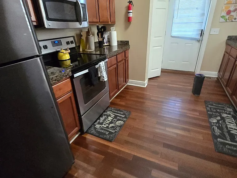 2231 Whitaker St — Photo 22