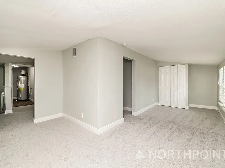2624 13th Ave S — Photo 6