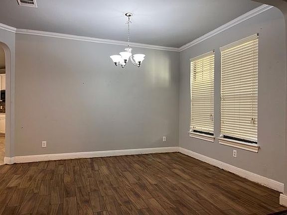 3rd image of 2510 Peterson Dr