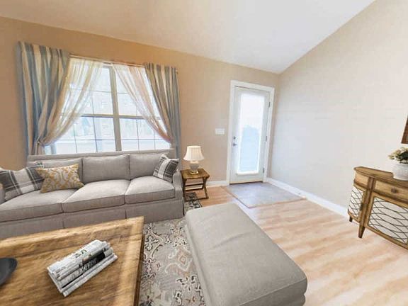 2nd image of 79 Meadowlark Dr