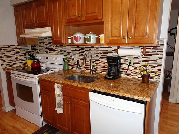 3rd image of 38 Falmouth Ave #72