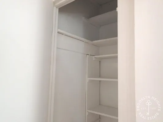 Rented by Brooklyn Heights Real Estate Inc | media 6