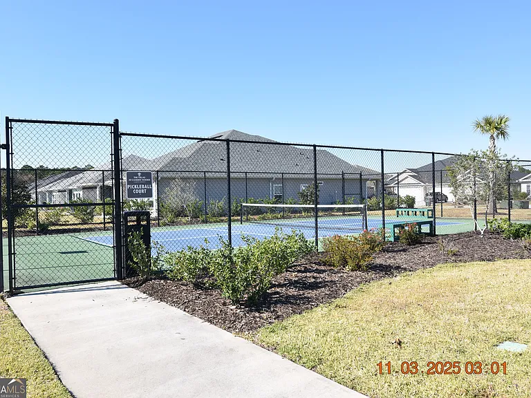 213 Collin Nicholas Dr — Photo 32