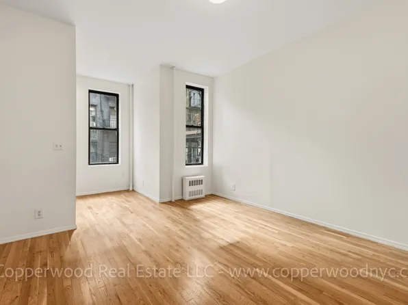 310 East 85th Street image 1 of 10
