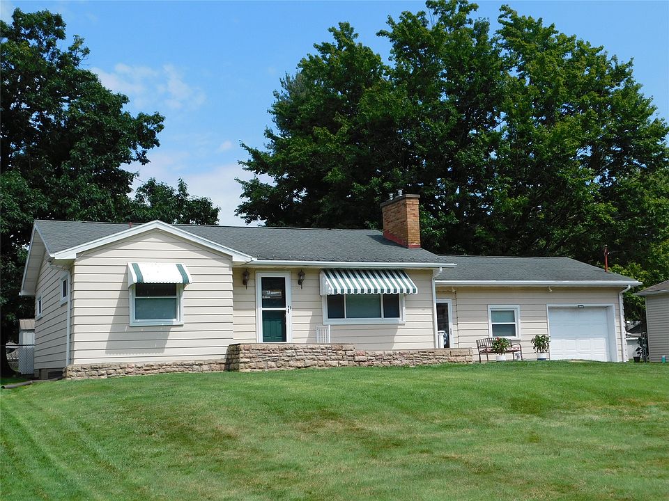 1st image of 3019 Caughey Rd