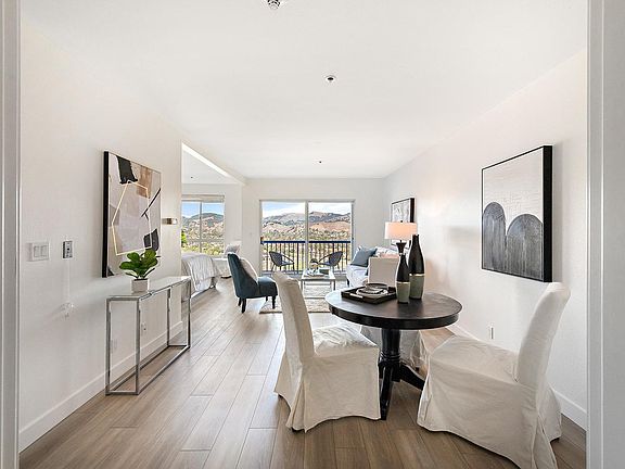 4th image of 100 Thorndale Drive #402