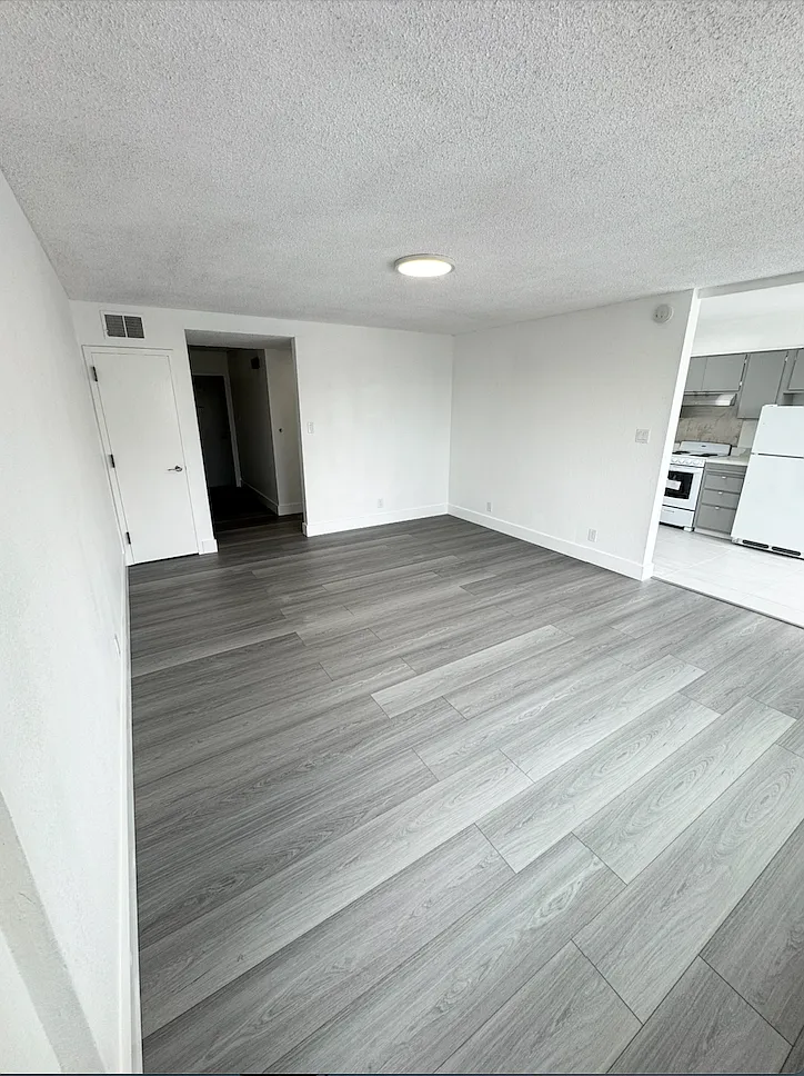 1 bed, 750 sqft, $4,400 — Photo 2