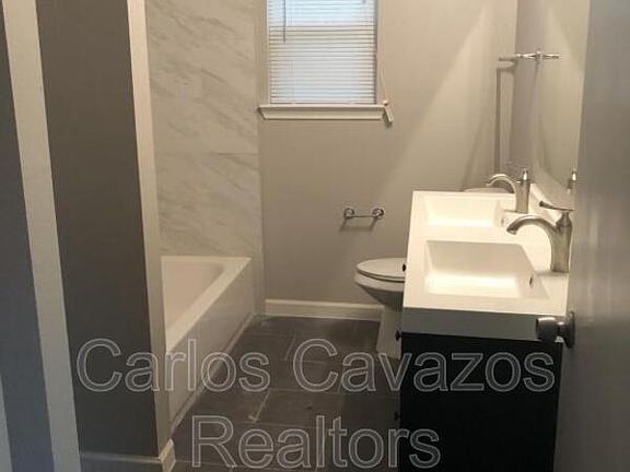 3rd image of 1514 Marion Dr