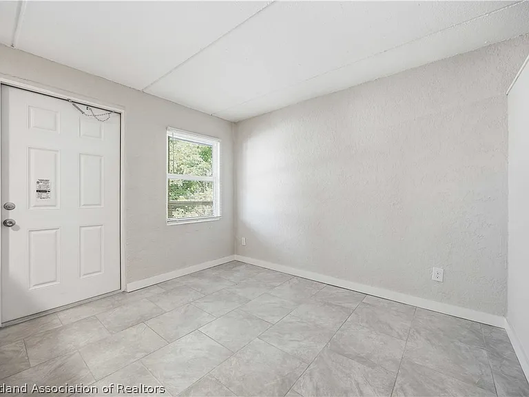 419 Grapefruit Ave #5A — Photo 4
