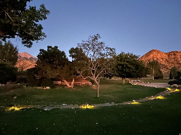 4th image of 315 Abbey Rd