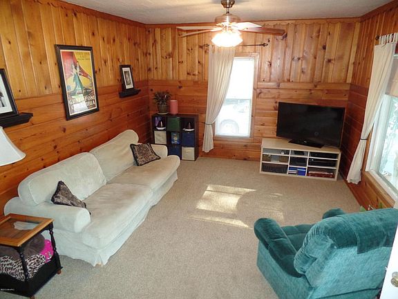 3rd image of 313 Jones Ave