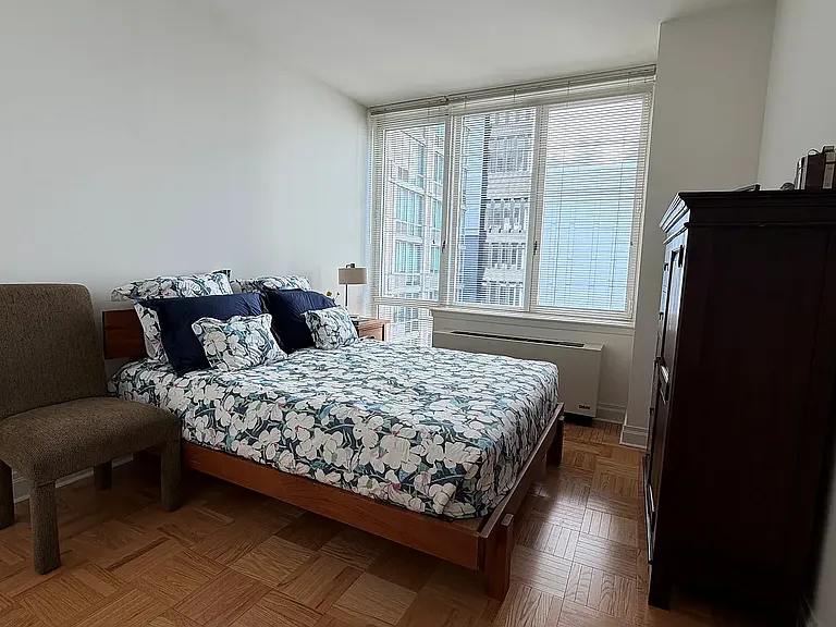 1510 Lexington Ave #6L — Photo 13