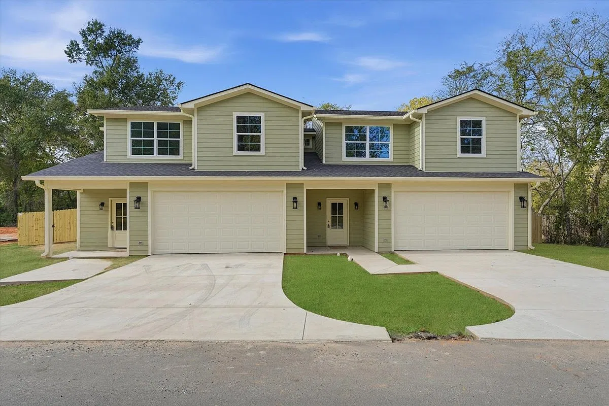 3 bed, 2.5 bath, 1488 sqft, $1,750 — Photo 2