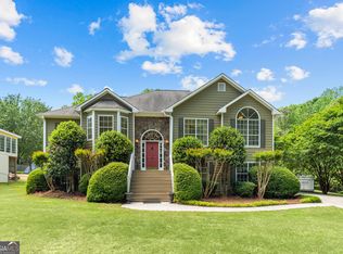 226 Hidden Ct, Winder, GA 30680