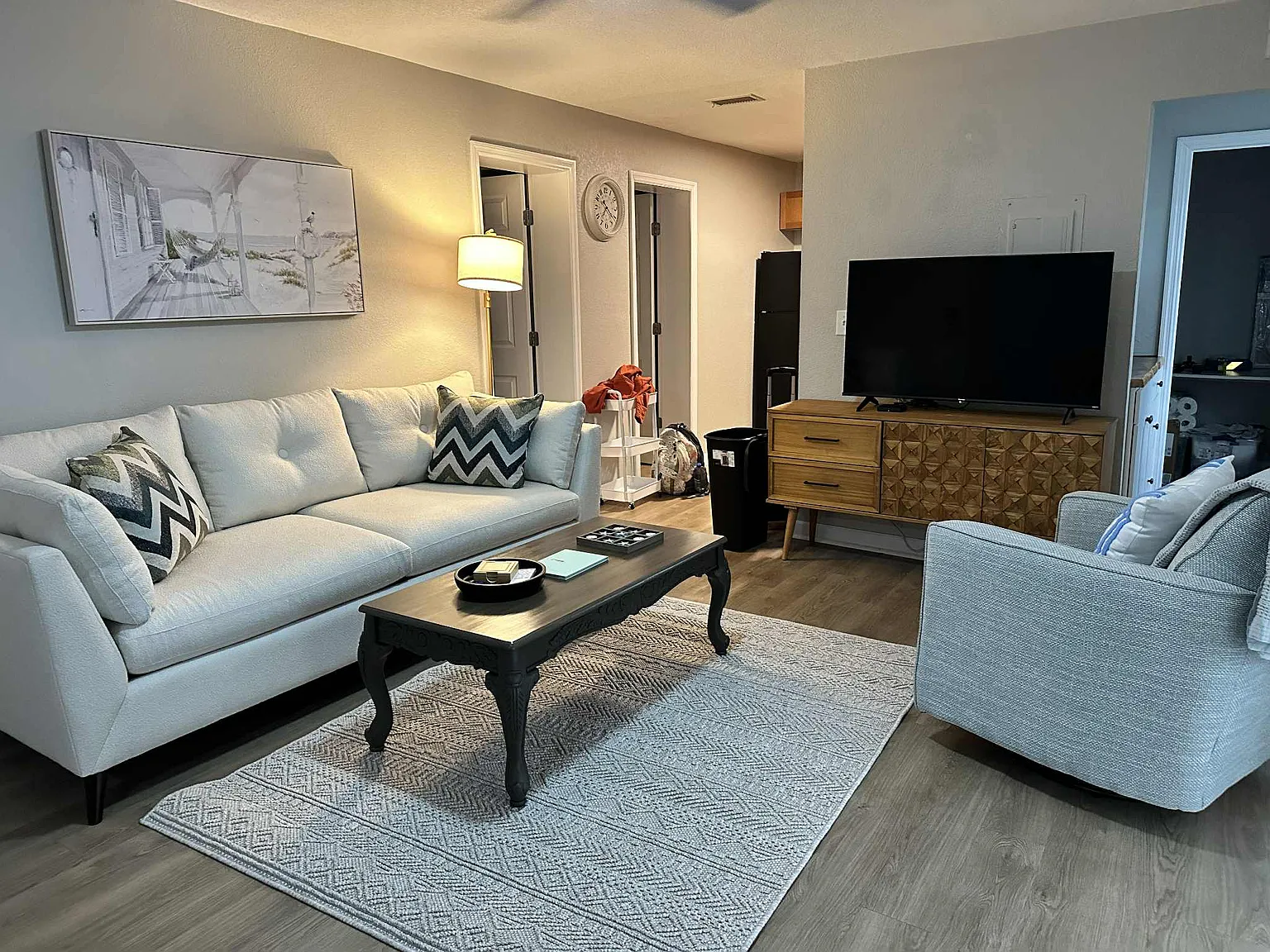 239 Seahorse Dr SE - B — Photo 2