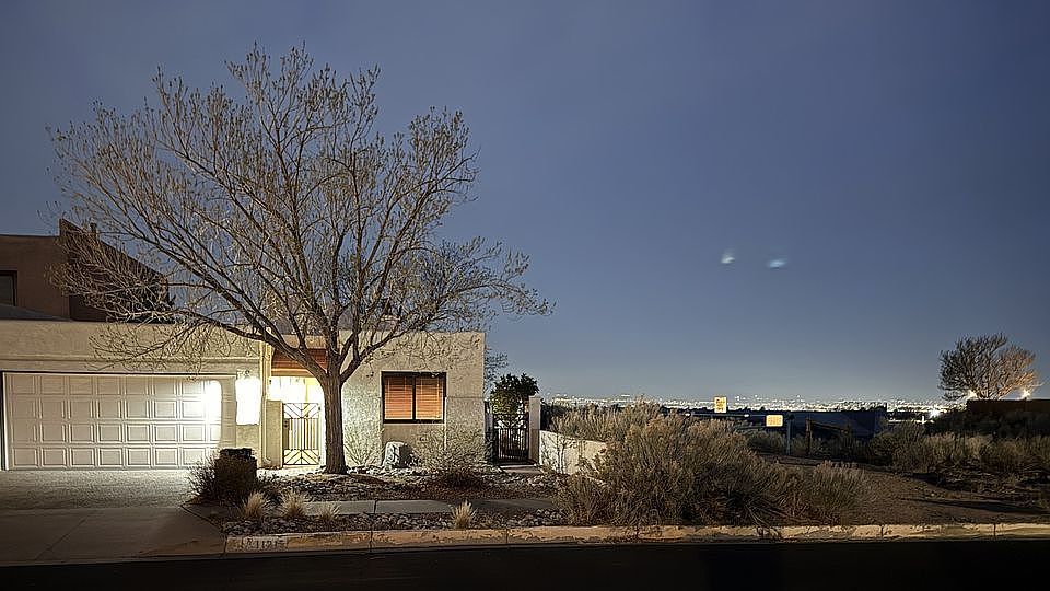 1st image of 11215 Paseo Del Oso NE