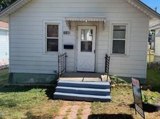 1506 S 10th St, Burlington, IA 52601