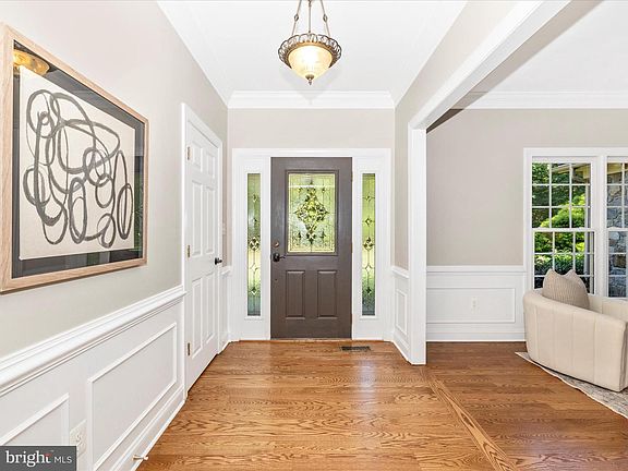 3rd image of 11589A Nor Ray Cir