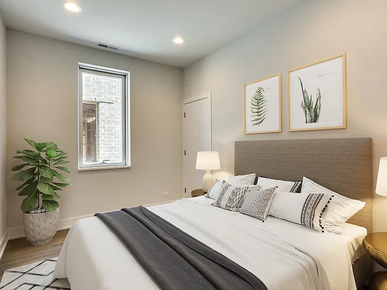 2353 N Seeley Ave #4A — Photo 10
