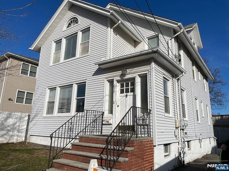 1st image of 659 Valley Brook Ave